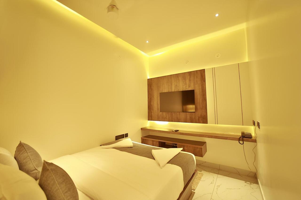 The Mysore Grand Luaran gambar